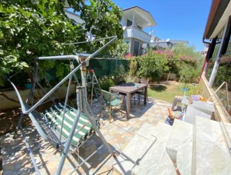 Ürkmez De Lokasyonu Merkezi Konumda Lüks Deniz 400Mt Satılık 3+1 Dublex Daire