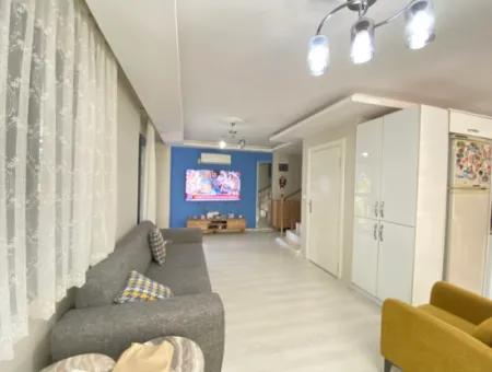 Ürkmez De Lokasyonu Merkezi Konumda Lüks Deniz 400Mt Satılık 3+1 Dublex Daire