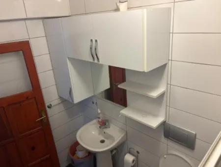 Ürkmezde Siterisinde Havuzlu Denize 400Mt Satılık 4+1 Villa