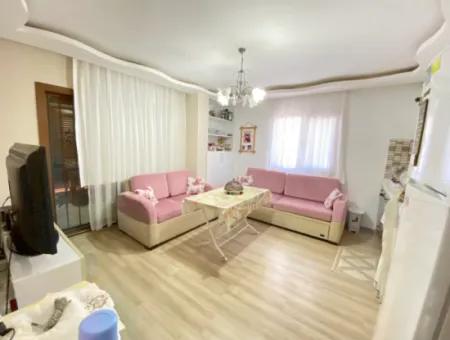 Ürkmez De Kat Kaloriferli Merkezi Konumda Satılık 2+1 Lüks Daire