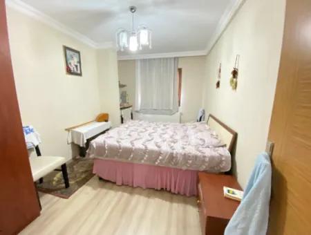 Ürkmez De Kat Kaloriferli Merkezi Konumda Satılık 2+1 Lüks Daire