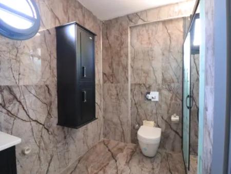 Seferihisar Ürkmezde Denize Tarafında Satılık 3+1 Villa