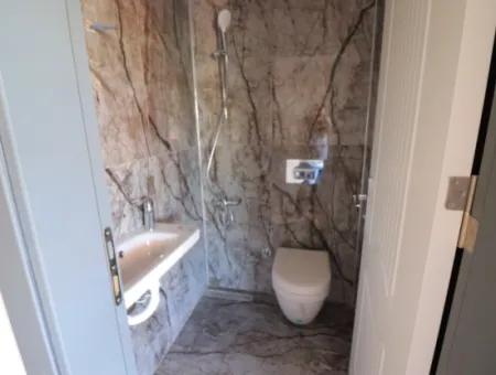 Seferihisar Ürkmezde Denize Tarafında Satılık 3+1 Villa