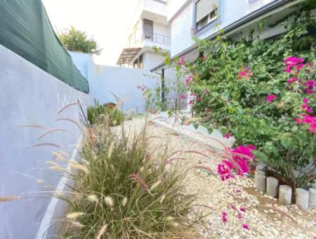 Ürkmez De Full Deniz Kelepir Villa Bahçeli Satılık 3+1 Villa