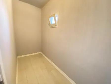 Ürkmez De Full Deniz Kelepir Villa Bahçeli Satılık 3+1 Villa