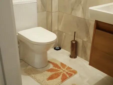 Özdere Orta Mahalle’de Denize Sıfır Site İçerisinde Eşyalı Satılık 3+1Villa