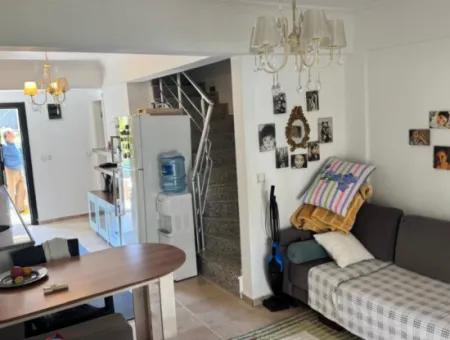 Özderede Geneş Bahçeli Deniz Tarafında Kelepir Satılık 3+1 Villa