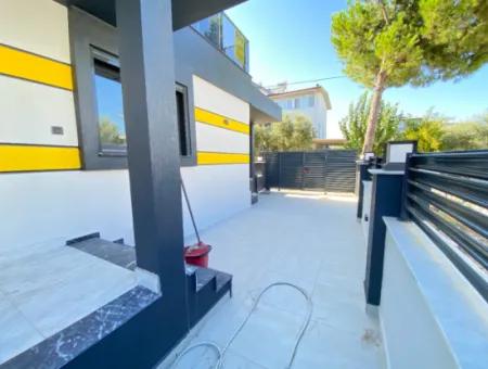 Doğanbey De Tek Mustakil Akıllı Ev Sistemli Ultra Lükx Satılık 3+1 Villa