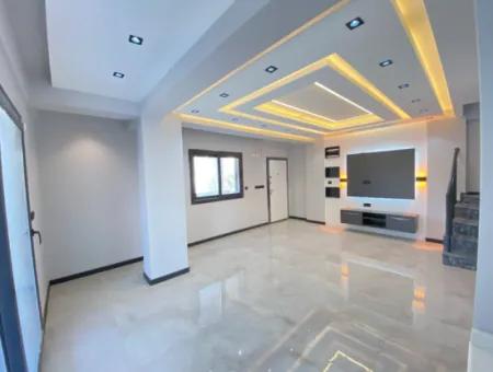 Doğanbey De Tek Mustakil Akıllı Ev Sistemli Ultra Lükx Satılık 3+1 Villa
