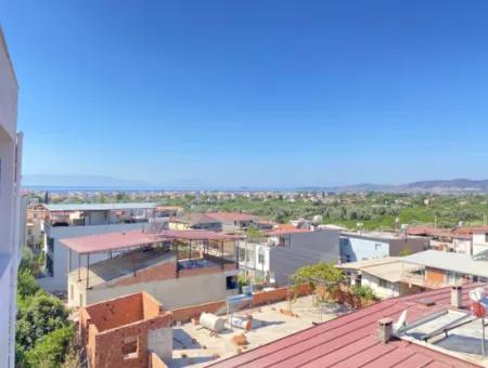 Seferihisar Ürkmez De Full Deniz Bahçeli Satılık 2+1 Villa