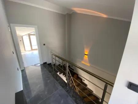 Özdere De Deniz Tarafında Ayrı Mutfak Ultra Lüx Satılık 3+1 Villa