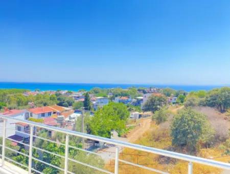 Ürkmez De Deniz Tarafınde Alışveriş Yakın Kiralık 1+1 Daire
