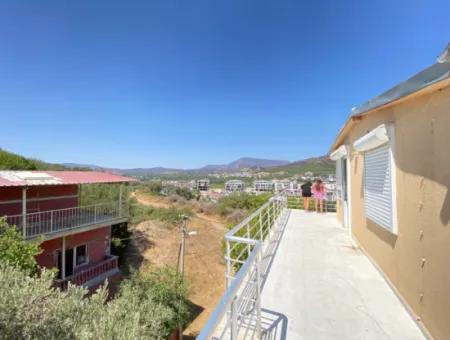 Ürkmez De Deniz Tarafınde Alışveriş Yakın Kiralık 1+1 Daire