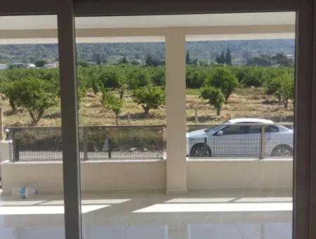 Özdere'de Denize Yakın Doğa Ve Deniz Manzaralı Satılık 6+1 Villa