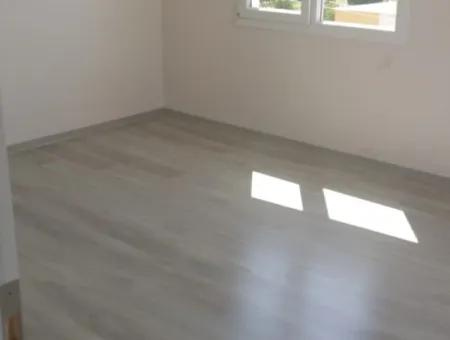 Özdere'de Denize Yakın Doğa Ve Deniz Manzaralı Satılık 6+1 Villa