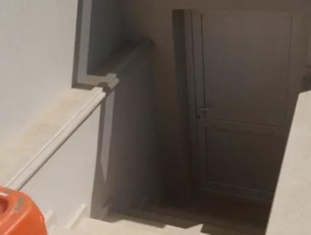 Özdere'de Denize Yakın Doğa Ve Deniz Manzaralı Satılık 6+1 Villa