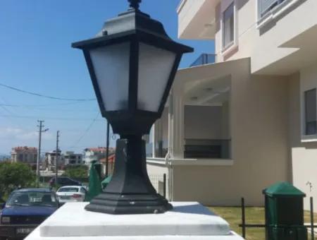 Özdere'de Denize Yakın Doğa Ve Deniz Manzaralı Satılık 6+1 Villa