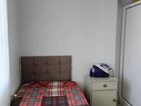 Seferihisar Ürkmezde Merkezi Konumda Deniz Tarafında Satılık 2+1 Daire