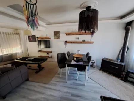 Seferihisar Doğanbey De Deniz Yürüme Mesafesinde Satılık 4+1 Villa