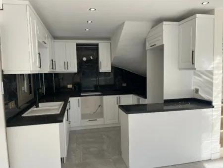 İzmir Menderes Gümüldürde Denize Yakın Satılık 3+1 Villa