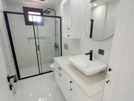 Özdere Ortamahalle'de Satılık Geniş Bahçeli Lüks 3+1 Villa
