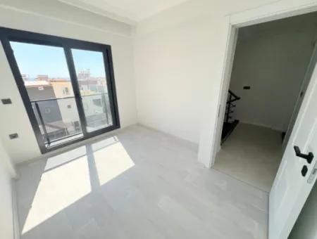 Özdere Ortamahalle'de Satılık Geniş Bahçeli Lüks 3+1 Villa