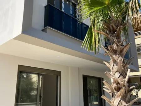 Özdere Çukuraltı Merkezi Konum Otoparklı Satılık 3+1 Villa