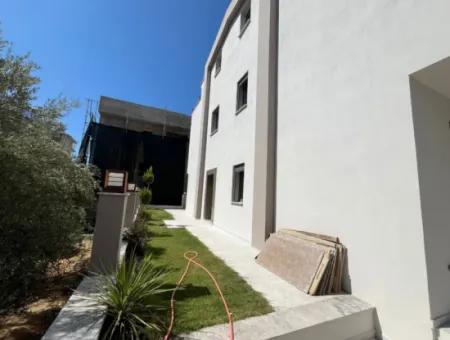 Özdere Çukuraltı Merkezi Konum Otoparklı Satılık 3+1 Villa