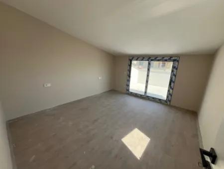 Özdere Çukuraltı Merkezi Konum Otoparklı Satılık 3+1 Villa