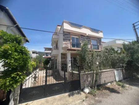 Özdere De Denize Yakın Manzaralı Otoparklı Satılık 3+1 Villa