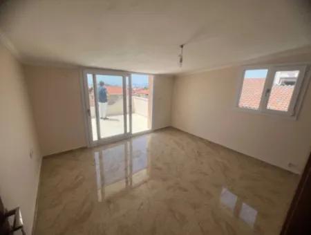 Özdere De Denize Yakın Manzaralı Otoparklı Satılık 3+1 Villa