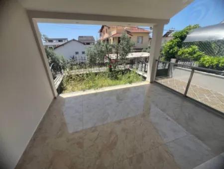 Özdere De Denize Yakın Manzaralı Otoparklı Satılık 3+1 Villa