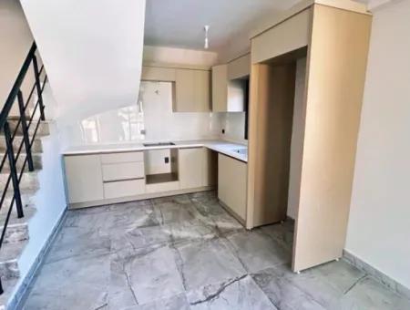Özderede Çerşı Merkezinde Ön Cephe Oturuma Hazır Satılık 3+1 Villa!!