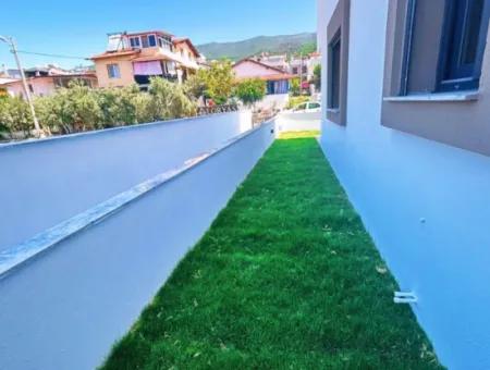 Özderede Çerşı Merkezinde Ön Cephe Oturuma Hazır Satılık 3+1 Villa!!