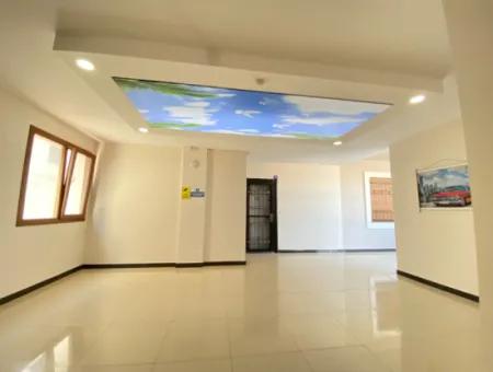 Ürkmez Merkezde Denize 350 Metre Satılık 2+1 Daire