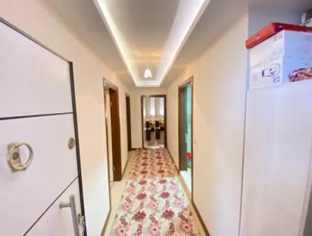 Ürkmez Merkezde Denize 350 Metre Satılık 2+1 Daire
