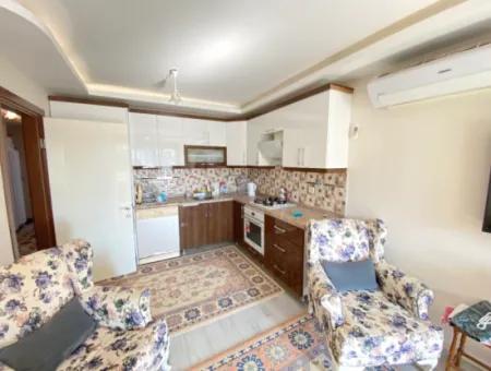 Ürkmez Merkezde Denize 350 Metre Satılık 2+1 Daire