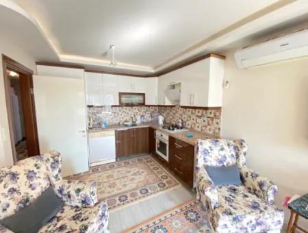 Ürkmez Merkezde Denize 350 Metre Satılık 2+1 Daire
