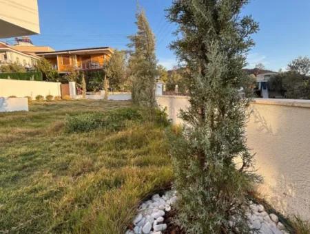 Doğanbey Payamlı Da Geniş Bahçeli Sıfır 3+1 Satılık Villa