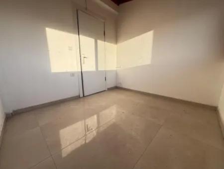 Doğanbey Payamlı Da Geniş Bahçeli Sıfır 3+1 Satılık Villa
