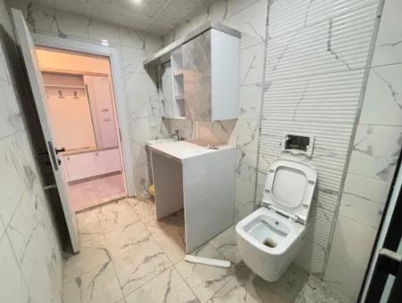 Seferihisar Ürkmez'de Ayrı Mutfak 130 M² 3+1 Asansörlü Satılık Daire