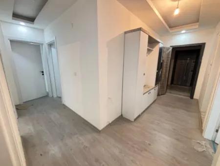 Seferihisar Ürkmez'de Ayrı Mutfak 130 M² 3+1 Asansörlü Satılık Daire