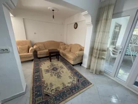 Ürkmez De Deniz Tarafın Da Bahçe Katı Satılık 3+1 Daire