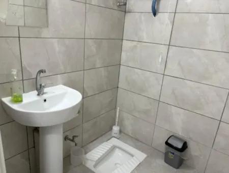 Ürkmez De Deniz Tarafın Da Bahçe Katı Satılık 3+1 Daire