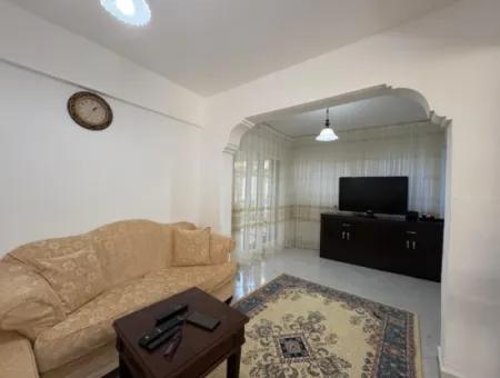 Ürkmez De Deniz Tarafın Da Bahçe Katı Satılık 3+1 Daire