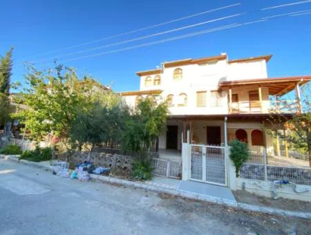 Doğanbey De Site İçerisinde Sosyal Tesisli Müstakil Satılık 4+1 Villa