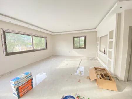 Kavakderede 250 Mt Arsa İçersinde Tek Müstakil Bahçeli Satılık 2+1 Ev