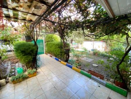 Doğanbeyde Geniş Bahçeli Masrafsız Muhteşem Satılık 3+1 Villa