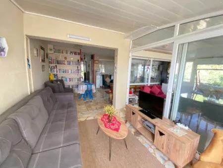 Doğanbeyde Geniş Bahçeli Masrafsız Muhteşem Satılık 3+1 Villa