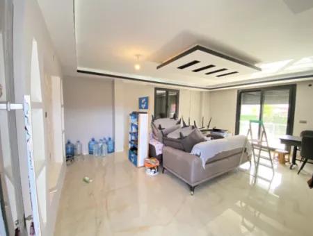 Doğanbeyde Tek Mustakil Havuzlu Satılık 3+1 Villa